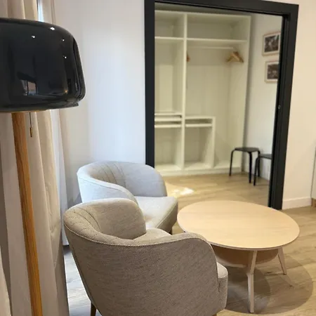 Mlc Ciudad De リナーレス